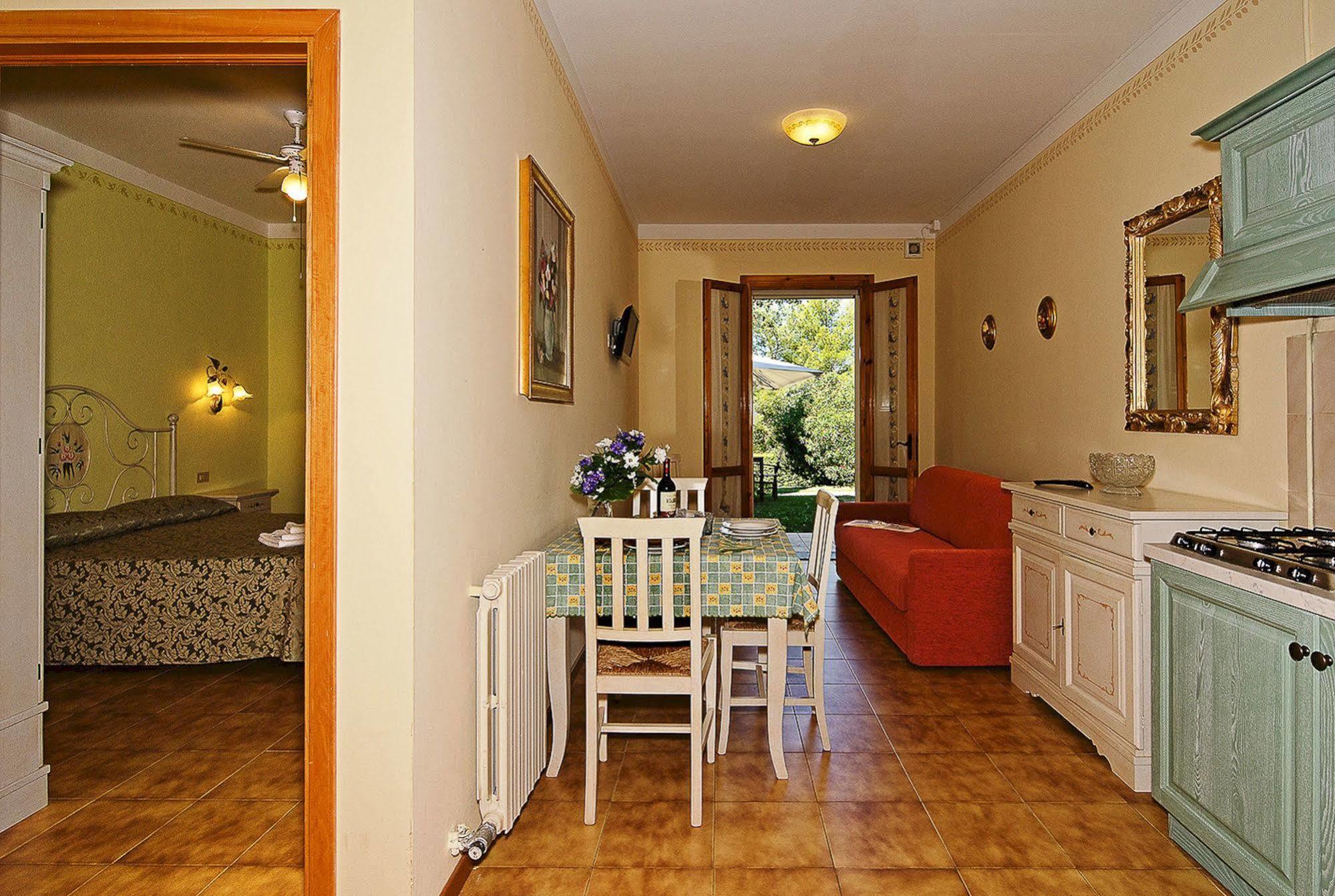 Agriturismo Colleverde Selvatelle Exterior photo
